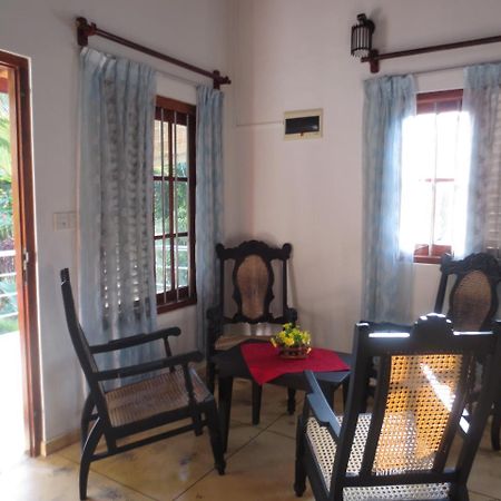 Jungle Holiday Home Hikkaduwa Exterior photo